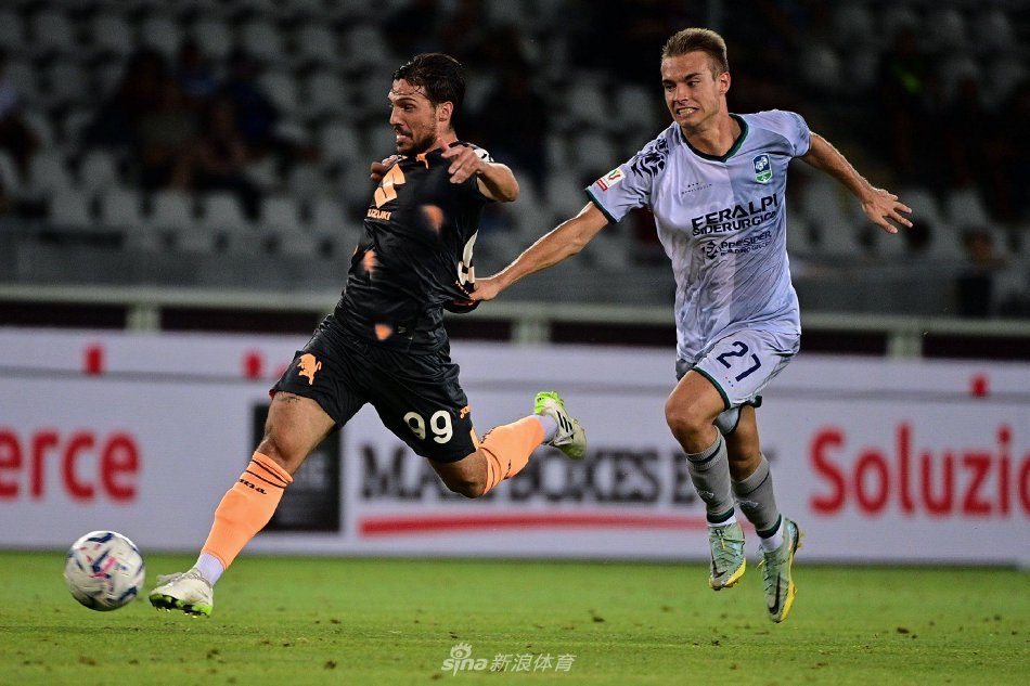 这不仅是在 这不仅是在