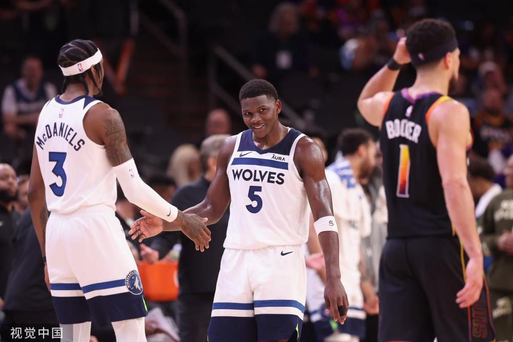 托平34+10三分准绝杀 残阵步行者加时险胜森林狼.